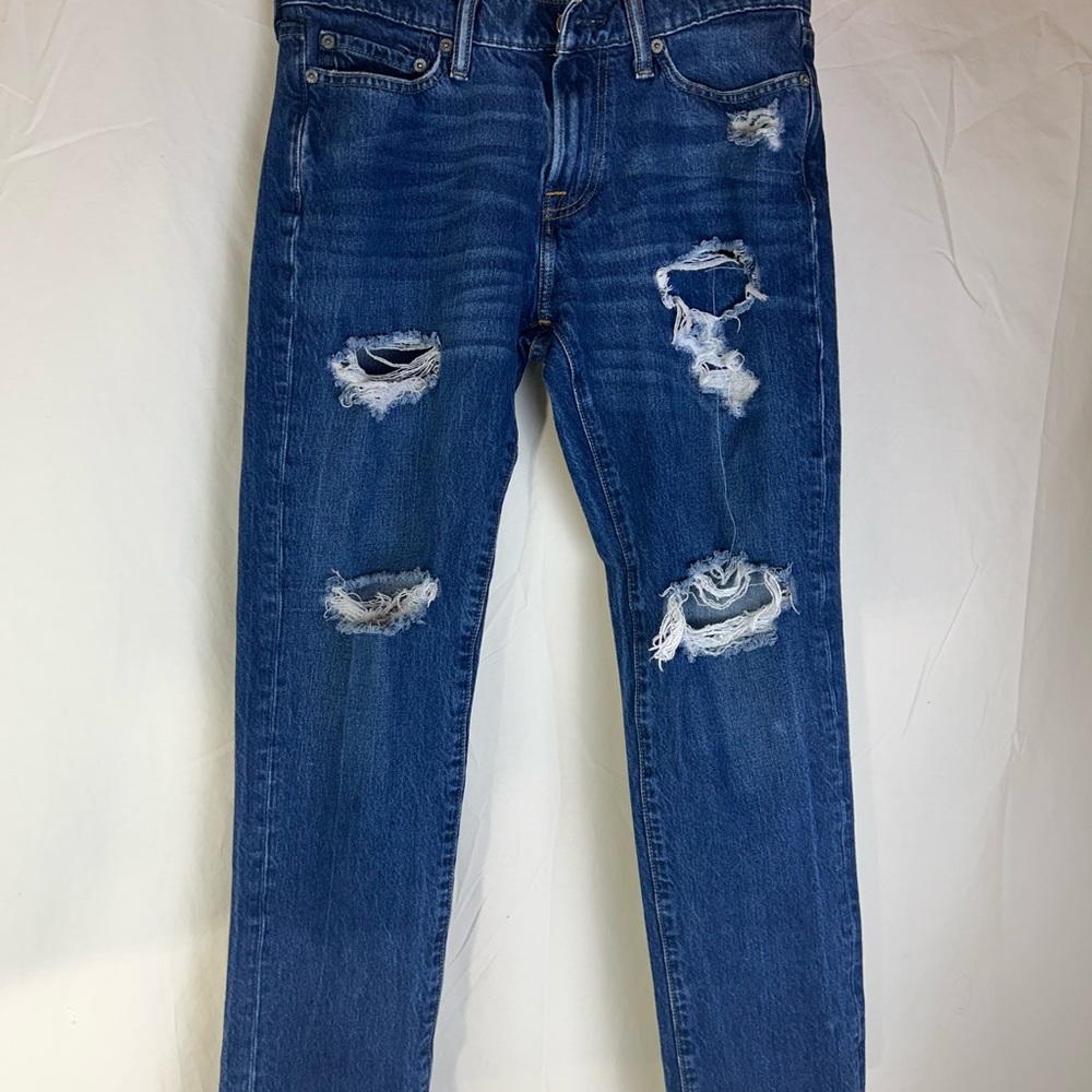 Ladies Abercrombie & Fitch distressed straight leg 29x30‎ Athletic slim